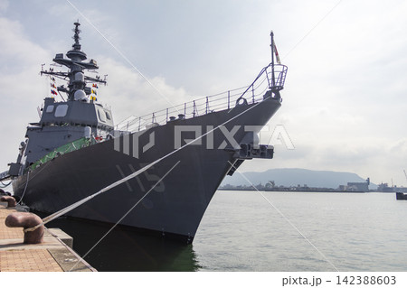 護衛艦あきづき 142388603