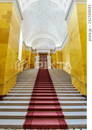 Antiquarium of Munich Residence. Renaissance halls and Treasury 142389085