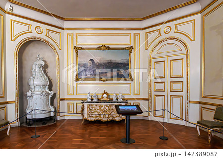 Antiquarium of Munich Residence. Renaissance halls and Treasury Antiquarium of Munich Residence. Renaissance halls and Treasury 142389087