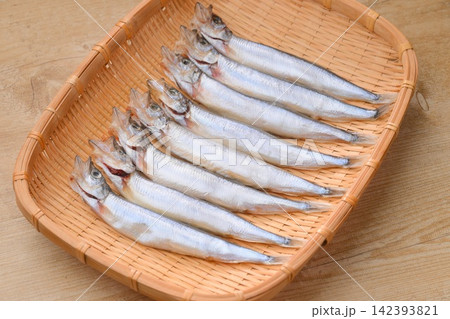 注意）未加熱・未調理です。ししゃも、シシャモ、柳葉魚、魚。 142393821