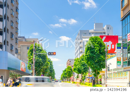 西武池袋線・東久留米駅　駅前商店街 142394196