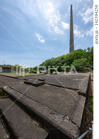 長崎県/ 大正時代の貴重な戦争遺構「旧佐世保無線電信所(針尾送信所)施設」(針尾無線塔) 長崎県/ 大正時代の貴重な戦争遺構「旧佐世保無線電信所(針尾送信所)施設」(針尾無線塔) 142394256