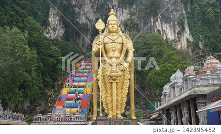 Batu Caves and Lord Murugan Statue in Kuala Lumpur Batu Caves and Lord Murugan Statue in Kuala Lumpur 142395482