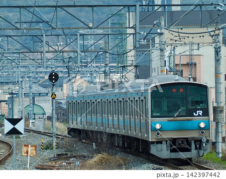 奈良線 205系 宇治駅 奈良線 205系 宇治駅 142397442