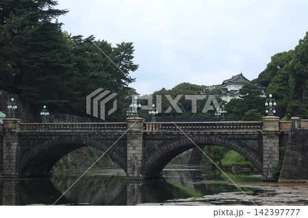 皇居　二重橋 142397777