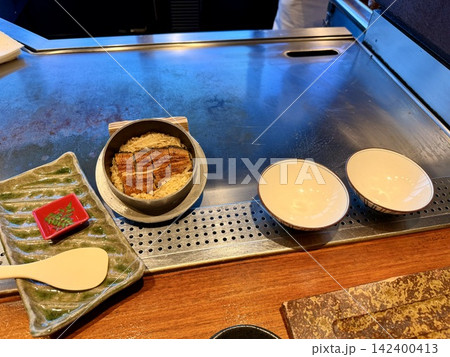 待ち遠しい　鰻の釜飯 142400413