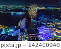 みなとみらいの夜景と花火 142400940