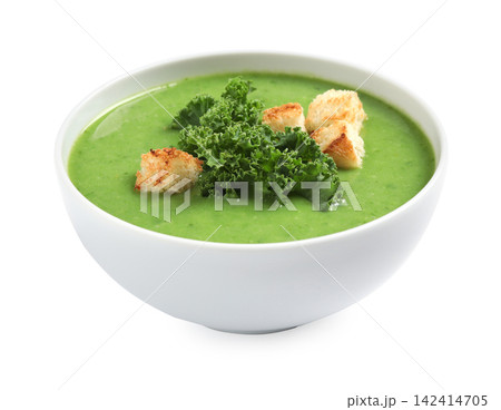 Tasty kale soup with croutons isolated on white 142414705