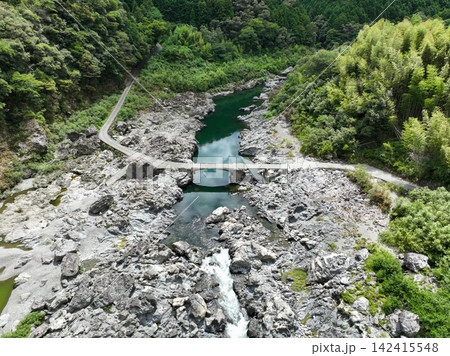 高知県仁淀川町 久喜沈下橋 高知県仁淀川町 久喜沈下橋 142415548