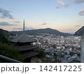 千光寺から見た夕暮れの町並み 142417225