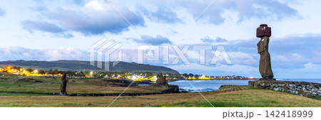 Tahai Archaeological Complex with Moai Statues on Stone Platforms at Sunset on Easter Island, Valparaiso, Chile. Banner Web, Copy Space 142418999