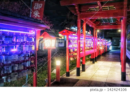 赤い鳥居 赤い鳥居 142424106