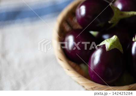 小茄子 142425284