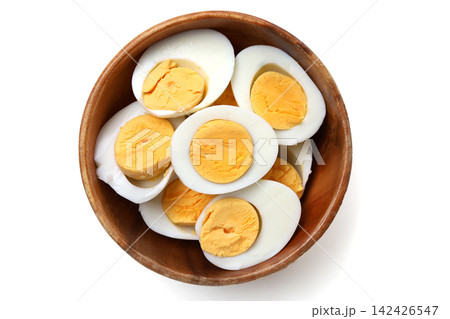 Hard boiled egg halves as a high protein nutrient source 142426547