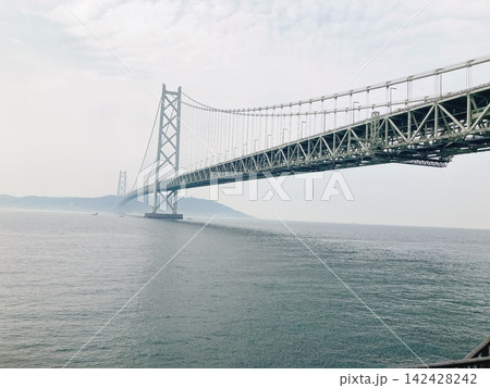 明石海峡大橋と淡路島 142428242