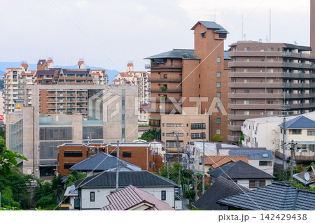 宝塚　夕景 142429438