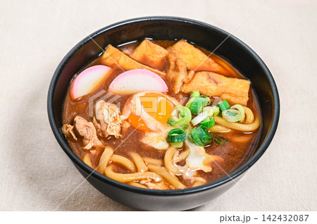味噌煮込みうどん 味噌煮込みうどん 142432087