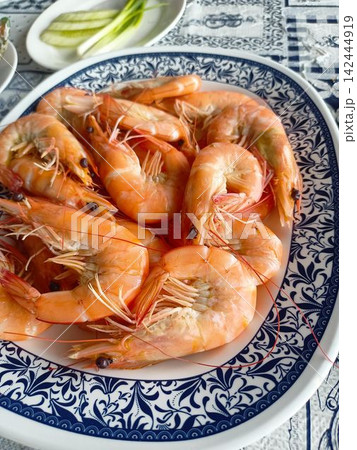 タイで食べた蒸しエビ 142444919