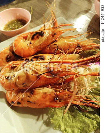 海老の炭焼き 142444932