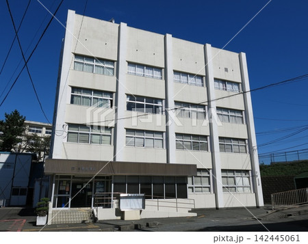 三浦市役所(本館) 三浦市役所(本館) 142445061