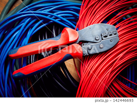 Electrical equipment. Electricity cable and crimper. Electrical equipment. Electricity cable and crimper. 142446693