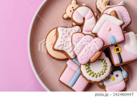 Sweet, colorful, homemade Christmas gingerbread cookies. Christmas gingerbread cookies 142460447