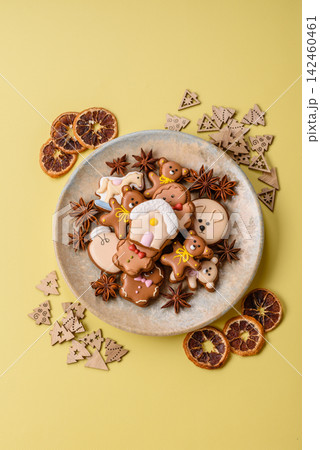 Sweet, colorful, homemade Christmas gingerbread cookies. Christmas gingerbread cookies 142460461