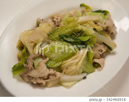 野菜中華炒め、手作り、手料理、妻の手料理、家庭の味、我が家の味、愛情料理、夕食、晩御飯、家庭の食卓 142468918