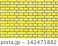 黄色の壁 142471882