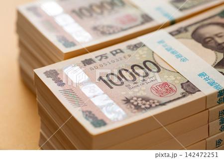 1000万円分の札束 1000万円分の札束 142472251