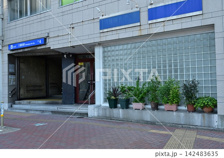 六番町駅(ろくばんちょうえき)名古屋市営地下鉄・名港線 六番町駅(ろくばんちょうえき)名古屋市営地下鉄・名港線 142483635
