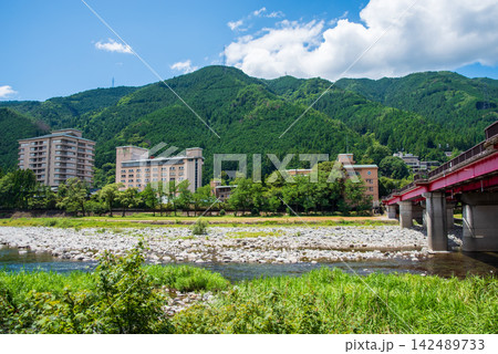 温泉街の風景【下呂温泉 水明館】《岐阜県下呂市》 142489733