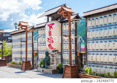 温泉街の風景【日本三名泉 下呂温泉】《岐阜県下呂市》 温泉街の風景【日本三名泉 下呂温泉】《岐阜県下呂市》 142489775