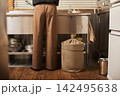 キッチンにコンポストのある生活 142495638
