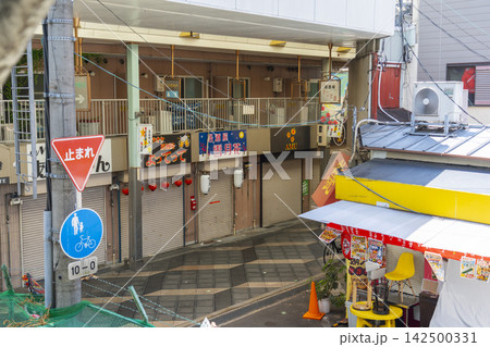 萩之茶屋本通商店街（大阪市西成区） 142500331