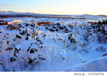 The Snowy Highlands of Iceland in Winter The Snowy Highlands of Iceland in Winter 142509742