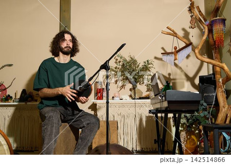 Calm indoor environment created by handpan for mindful breathing 142514866