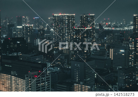 高輪ゲートウェイ周辺の曇天の夜景 高輪ゲートウェイ周辺の曇天の夜景 142518273