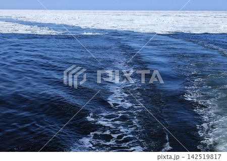 オホーツク海の流氷(Drift ice) オホーツク海の流氷(Drift ice) 142519817