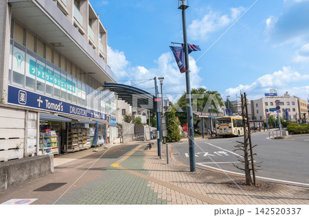 駅前風景　狛江駅 142520337