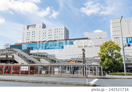 愛知県豊橋市　JR豊橋駅（東口） 142521716