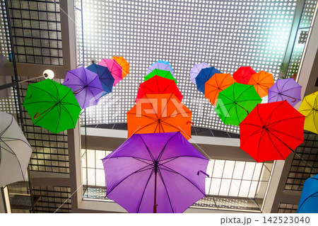 A multitude of colorful umbrellas 142523040