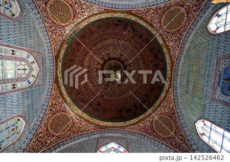 Istanbul,turkey,august 3, 2025. Ornate ceiling dome showing intricate patterns, calligraphy, and decorative tiles inside topkapi palace harem in istanbul, turkey 142526462