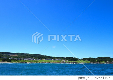 種差漁港から見た種差海岸 種差漁港から見た種差海岸 142531407