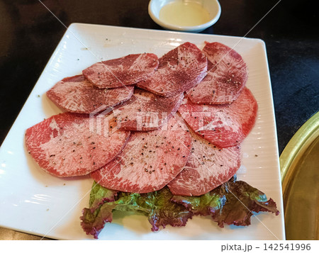 焼肉用牛タンセット 焼肉用牛タンセット 142541996