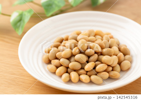 蒸し大豆 蒸し大豆 142545316