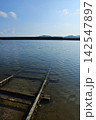 海の線路 142547897