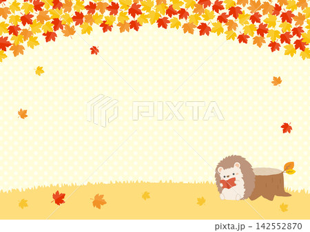 秋の紅葉と本とハリネズミ、秋の背景素材 秋の紅葉と本とハリネズミ、秋の背景素材 142552870
