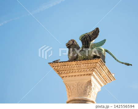 Landscape with Rialto Bridge and gondola Grand Canal in Venice, Italy, Europe. 142556594