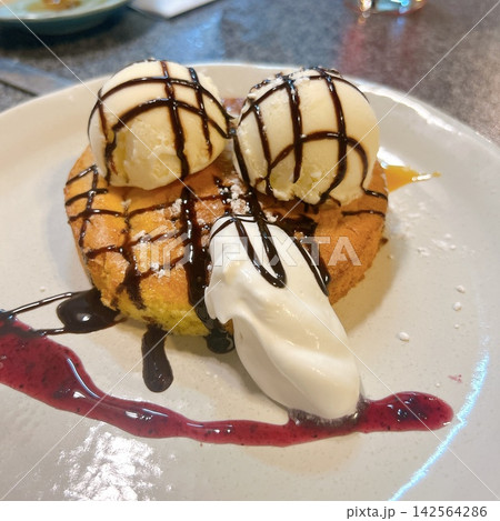 美味しいパンケーキ 142564286
